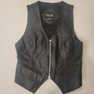 Punchline women's leather grunch biker vest sz M. clean goth rocker punk hipster